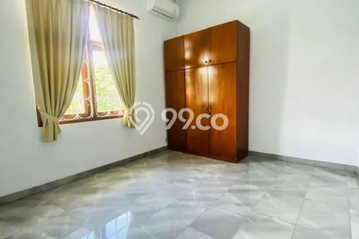 Rumah Sewa Jakarta Selatan LT 850m2 LB 550m2 Kawasan Pejaten Rumah Sewa Jakarta Selatan LT 850m2 LB 550m2 Kawasan Pejaten