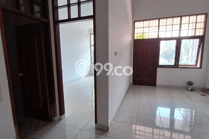 Jarang Ada! Rumah Sewa 4 Kamar Nyaman Siap Huni Pegangsaan Jarang Ada! Rumah Sewa 4 Kamar Nyaman Siap Huni Pegangsaan