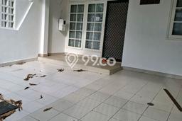 Lokasi terbaik! Rumah siap huni disewakan di Kelapa Gading LB 60m2 Lokasi terbaik! Rumah siap huni disewakan di Kelapa Gading LB 60m2