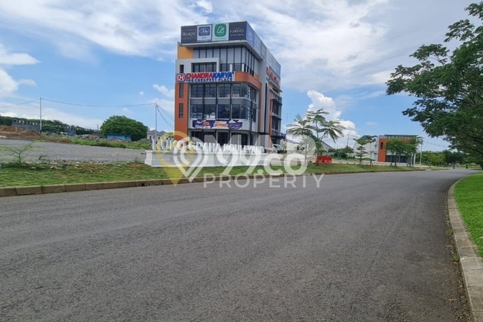 LOKASI TERBAIK! Ruko Kawasan Makassar, Luas 115m2m², Area Komersial LOKASI TERBAIK! Ruko Kawasan Makassar, Luas 115m2m², Area Komersial