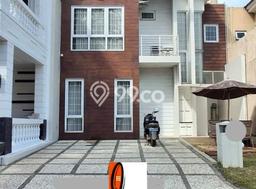 Rumah Modern 3 Kamar LT 128m2 di Kota Wisata Rumah Modern 3 Kamar LT 128m2 di Kota Wisata
