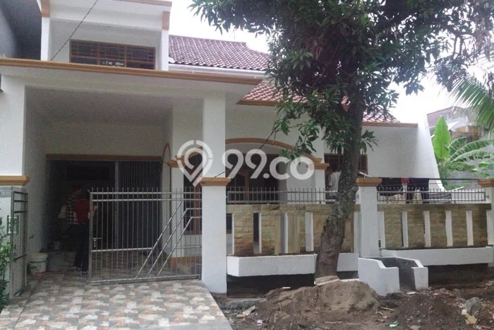 Rumah Modern 7 KT di Jatiwarna Bekasi Semi Furnished Rumah Modern 7 KT di Jatiwarna Bekasi Semi Furnished