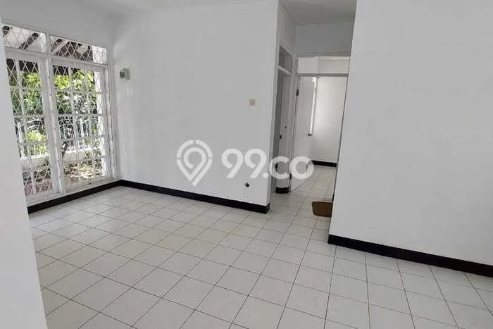 Lokasi strategis! Rumah siap huni disewakan di Arcamanik LB 120m2 Lokasi strategis! Rumah siap huni disewakan di Arcamanik LB 120m2