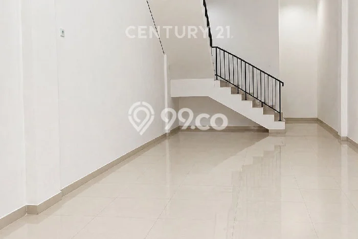 Disewakan Ruko di Pusat Kota Jakarta Selatan Ramai Strategis Disewakan Ruko di Pusat Kota Jakarta Selatan Ramai Strategis