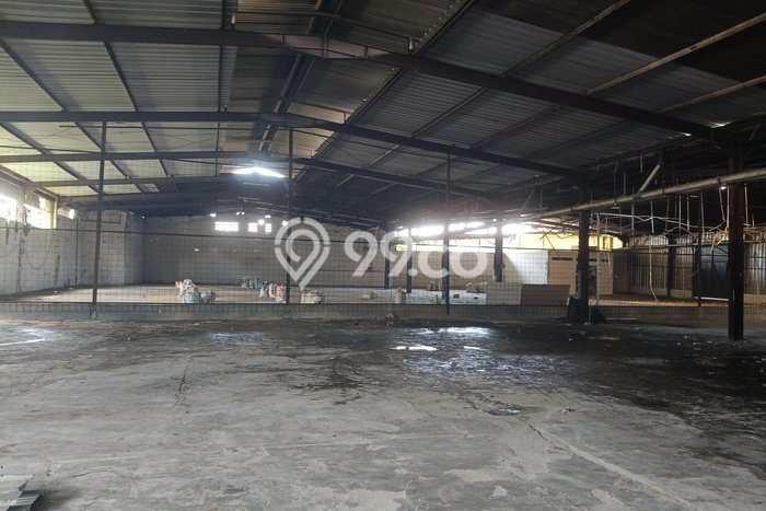 Unit Gudang Tersedia di Moch Toha Spesifikasi LB 1870m2 Unit Gudang Tersedia di Moch Toha Spesifikasi LB 1870m2