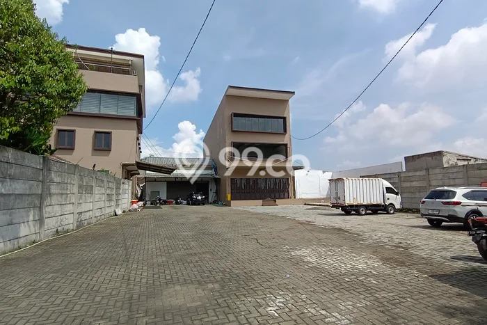 Unit Ruko Paling Strategis di Cimahi Utara Cimahi dengan LB 720m2 Unit Ruko Paling Strategis di Cimahi Utara Cimahi dengan LB 720m2