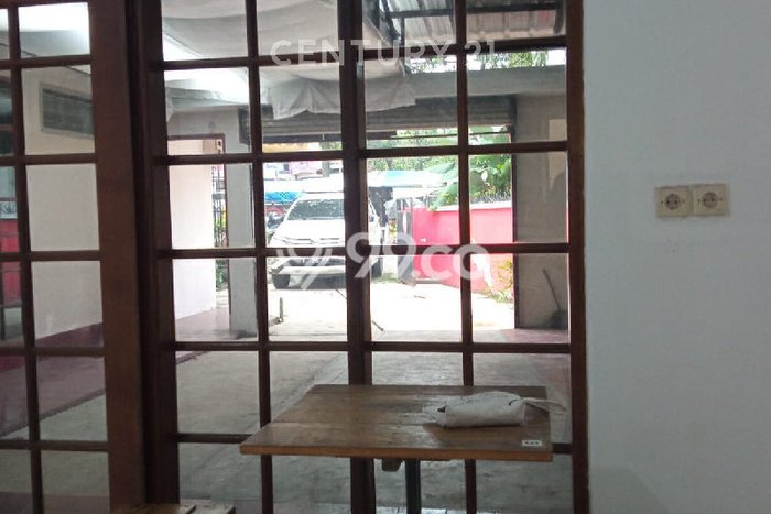 Ruko untuk Disewa di Pusat Bandung Luas Bangunan 140m2 Ruko untuk Disewa di Pusat Bandung Luas Bangunan 140m2