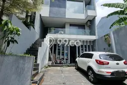 Rumah Luxury Modern Siap Huni di Cipaku Bandung Rumah Luxury Modern Siap Huni di Cipaku Bandung