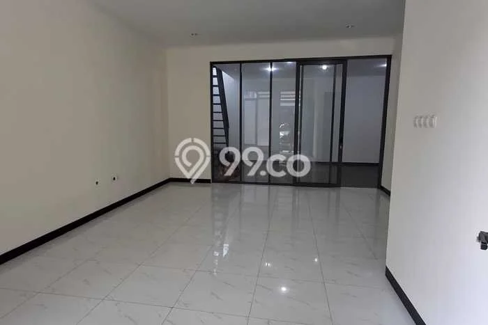 Rumah sewa siap pakai 3 KT di Taman Kopo Indah, Bandung Rumah sewa siap pakai 3 KT di Taman Kopo Indah, Bandung
