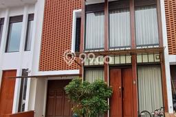 Dijual Cepat Rumah Bagus Siap Huni LB 120m2 di Coblong, Bandung Dijual Cepat Rumah Bagus Siap Huni LB 120m2 di Coblong, Bandung