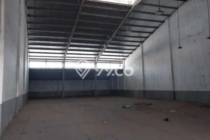 Gudang bagus disewakan di Cileunyi Bandung dengan LB 700m2 harga sewa terbaik Gudang bagus disewakan di Cileunyi Bandung dengan LB 700m2 harga sewa terbaik