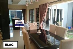 Rumah Luxury Modern Tanpa Renovasi di Kota Wisata Bogor Rumah Luxury Modern Tanpa Renovasi di Kota Wisata Bogor