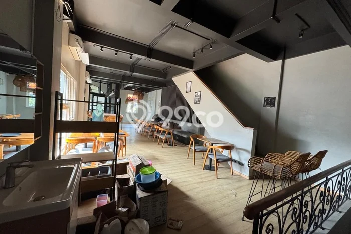 Disewakan Ruko di Kawasan Ramai Cibubur Luas 200m2 Disewakan Ruko di Kawasan Ramai Cibubur Luas 200m2