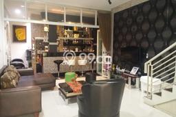 Rumah Minimalis 4 KT LT 147m2 di Villa Melati Mas Rumah Minimalis 4 KT LT 147m2 di Villa Melati Mas