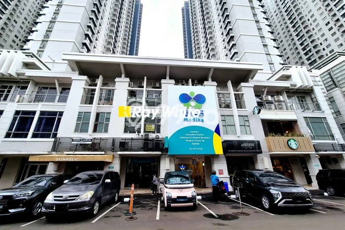 Ruko Disewa di Jakarta Selatan dengan LB 202m2 Area Komersial Ramai Ruko Disewa di Jakarta Selatan dengan LB 202m2 Area Komersial Ramai