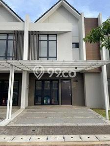 Dijual Rumah Eksklusif 3 KT di Pantai Indah Kapuk 2, Jakarta Utara Dijual Rumah Eksklusif 3 KT di Pantai Indah Kapuk 2, Jakarta Utara