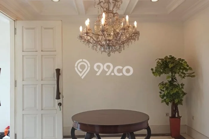 Rumah Luxury Modern Tanpa Renovasi di Meruya Jakarta Barat Rumah Luxury Modern Tanpa Renovasi di Meruya Jakarta Barat