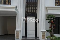 Rumah Luxury Modern Siap Huni di Bintaro Tangerang Selatan Rumah Luxury Modern Siap Huni di Bintaro Tangerang Selatan