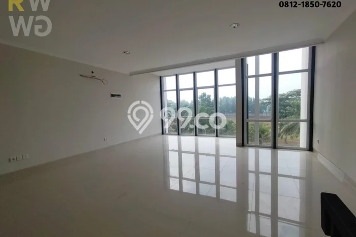 Gudang di Grand Wisata, Luas 265m², Area Komersial, Strategis Gudang di Grand Wisata, Luas 265m², Area Komersial, Strategis