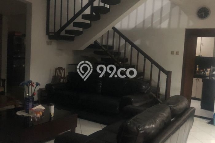 Siap Huni Rumah Mewah 4 Kamar di Pasar Minggu Dekat ke Mana Saja Siap Huni Rumah Mewah 4 Kamar di Pasar Minggu Dekat ke Mana Saja