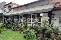 Rumah Mewah Dijual LT 424m2 di Kebayoran Baru, Jakarta Selatan Rumah Mewah Dijual LT 424m2 di Kebayoran Baru, Jakarta Selatan