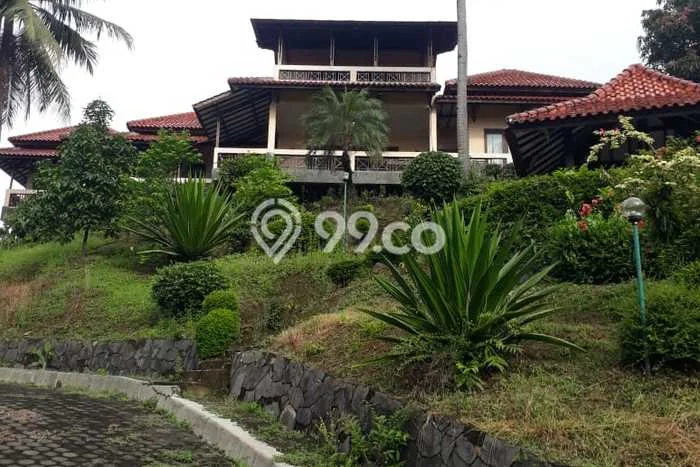 Siap Huni Rumah Mewah 9 Kamar di Cisolok Dekat ke Mana Pun Siap Huni Rumah Mewah 9 Kamar di Cisolok Dekat ke Mana Pun