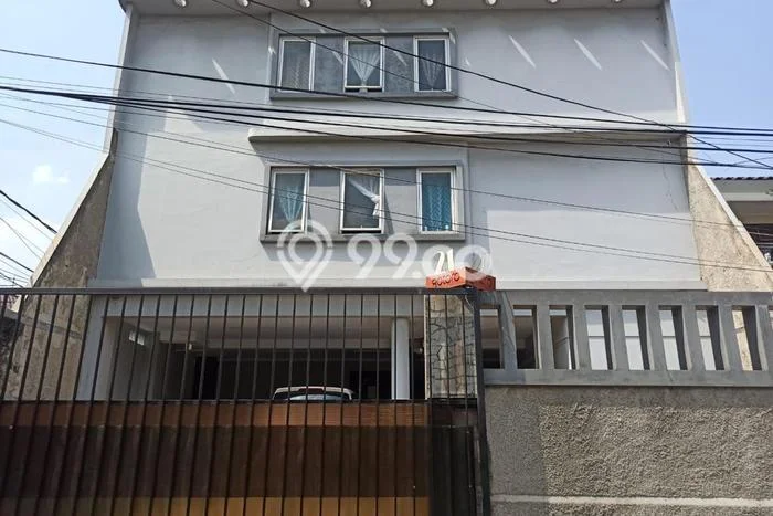 Kos-kosan Dijual di Kebayoran Baru, Jakarta Selatan dengan 20 Kamar Tidur, 20 Kamar Mandi Kos-kosan Dijual di Kebayoran Baru, Jakarta Selatan dengan 20 Kamar Tidur, 20 Kamar Mandi