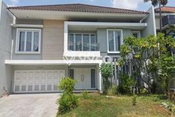 Jarang Ada! Rumah Sewa 4 Kamar Bagus Siap Huni Pakuwon Indah Jarang Ada! Rumah Sewa 4 Kamar Bagus Siap Huni Pakuwon Indah