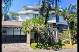 Ready to Use! Premium House LT 594m2 Desain Elegan di Graha Ready to Use! Premium House LT 594m2 Desain Elegan di Graha