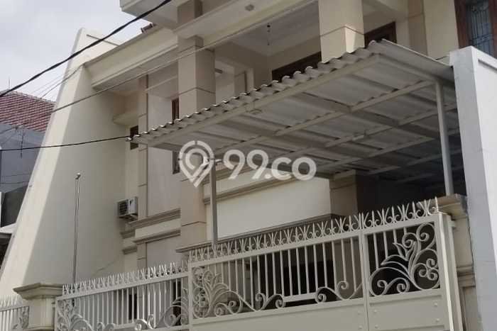 Rumah Elit Modern Siap Huni di kertajaya Surabaya Rumah Elit Modern Siap Huni di kertajaya Surabaya