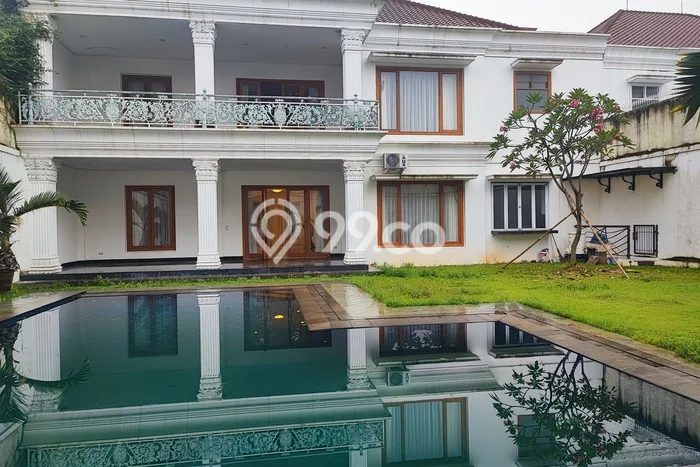 Disewakan Rumah Strategis di Kemang LT 800m2 / LB 1000m2 Siap Huni Disewakan Rumah Strategis di Kemang LT 800m2 / LB 1000m2 Siap Huni