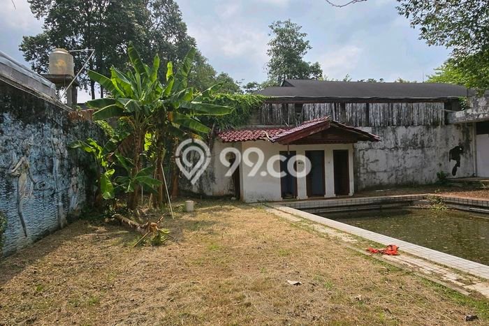 Rumah Elit LB 650m2 Siap Pakai Desain Elegan di Kemang, Jakarta Selatan Rumah Elit LB 650m2 Siap Pakai Desain Elegan di Kemang, Jakarta Selatan