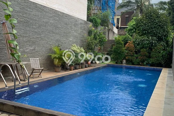 Jual Rumah Luas Megah Dengan View Cantik di Kemang, Jakarta Selatan Jual Rumah Luas Megah Dengan View Cantik di Kemang, Jakarta Selatan