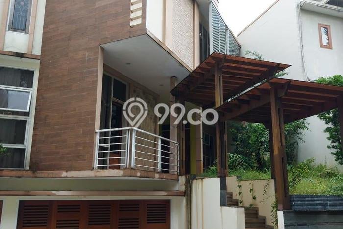 Rumah Elit LB 320m2 Siap Pakai Desain Elegan di Lebak Bulus, Jakarta Selatan Rumah Elit LB 320m2 Siap Pakai Desain Elegan di Lebak Bulus, Jakarta Selatan