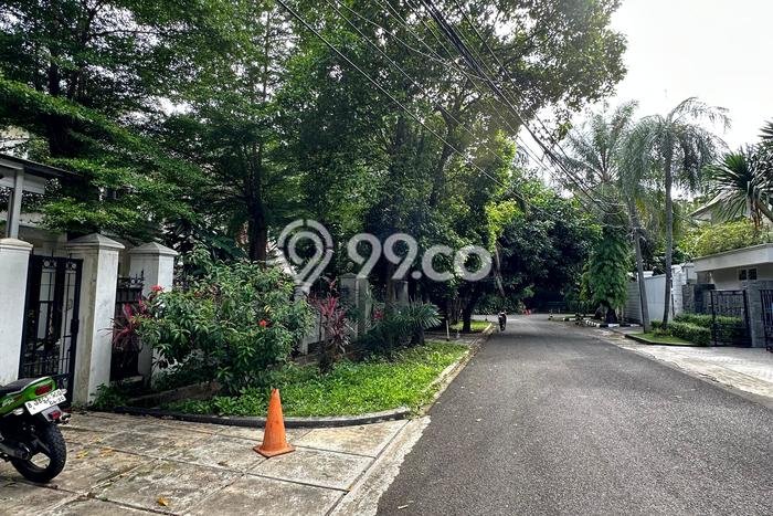 Rumah Elit Modern Siap Huni di Wijaya Jakarta Selatan Rumah Elit Modern Siap Huni di Wijaya Jakarta Selatan