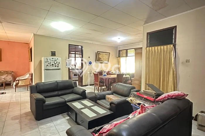 Dijual Rumah Mewah Megah Dengan View Cantik di Tanah Kusir, Jakarta Selatan Dijual Rumah Mewah Megah Dengan View Cantik di Tanah Kusir, Jakarta Selatan