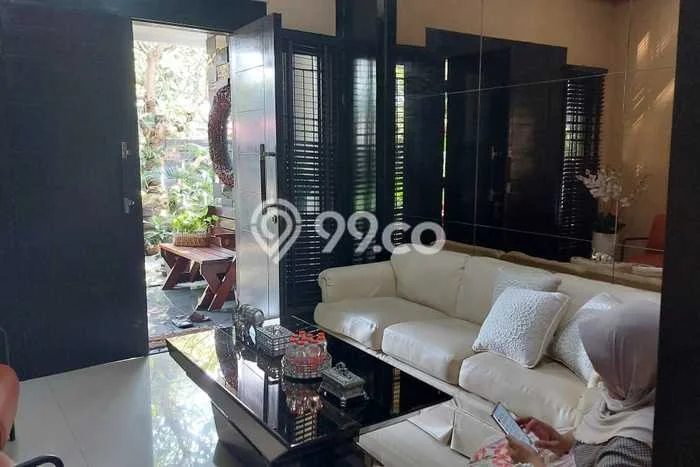 Ready to Use! Premium House LT 432m2 Desain Modern di Kemang Pratama Ready to Use! Premium House LT 432m2 Desain Modern di Kemang Pratama