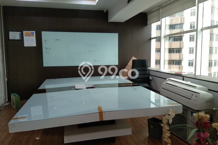AREA BISNIS! Kantor di Slipi, Luas 259m², Jalan Utama, Ramai AREA BISNIS! Kantor di Slipi, Luas 259m², Jalan Utama, Ramai