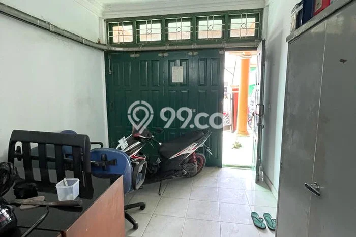 Jual Rumah Strategis Bagus Punya 4 KT di Marpoyan Damai Pekanbaru - Jual Rumah Strategis Bagus Punya 4 KT di Marpoyan Damai Pekanbaru -