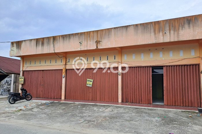 Ruko Dijual Lokasi Stratagis di Tenayan Raya Pekanbaru Cocok untuk Investasi Ruko Dijual Lokasi Stratagis di Tenayan Raya Pekanbaru Cocok untuk Investasi