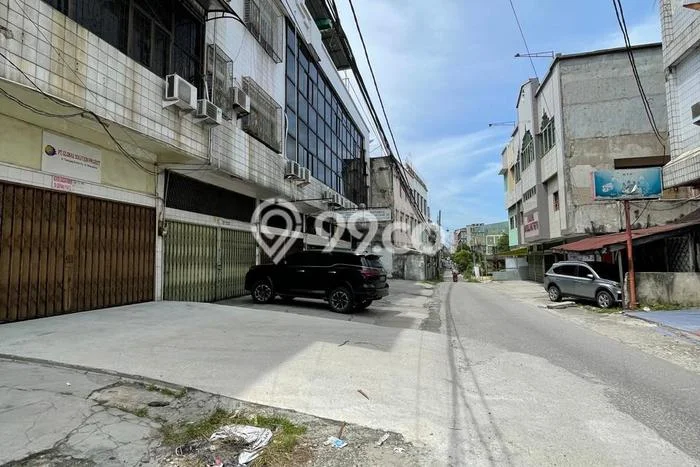 Jual Ruko di Senapelan, Luas 264m2m², Area Komersial Jual Ruko di Senapelan, Luas 264m2m², Area Komersial