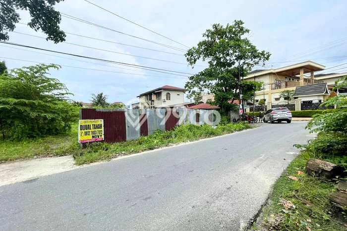 Lahan Kosong Dijual di Bukit Raya, Pekanbaru, Luas 1000m2 Area Strategis Lahan Kosong Dijual di Bukit Raya, Pekanbaru, Luas 1000m2 Area Strategis