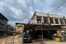 Ruko Bagus LT 124m2 LB 300m2 Dijual di Payung Sekaki Pekanbaru Ruko Bagus LT 124m2 LB 300m2 Dijual di Payung Sekaki Pekanbaru