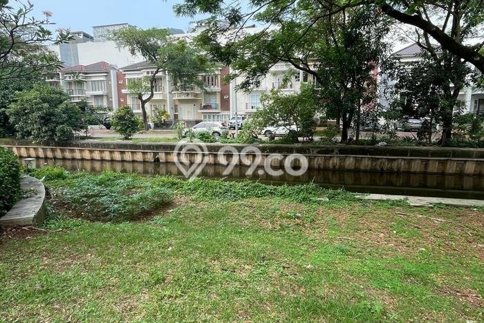 Tanah Kavling Dijual di Pantai Indah Kapuk, Jakarta Utara dengan Luas Tanah 651m2 Tanah Kavling Dijual di Pantai Indah Kapuk, Jakarta Utara dengan Luas Tanah 651m2