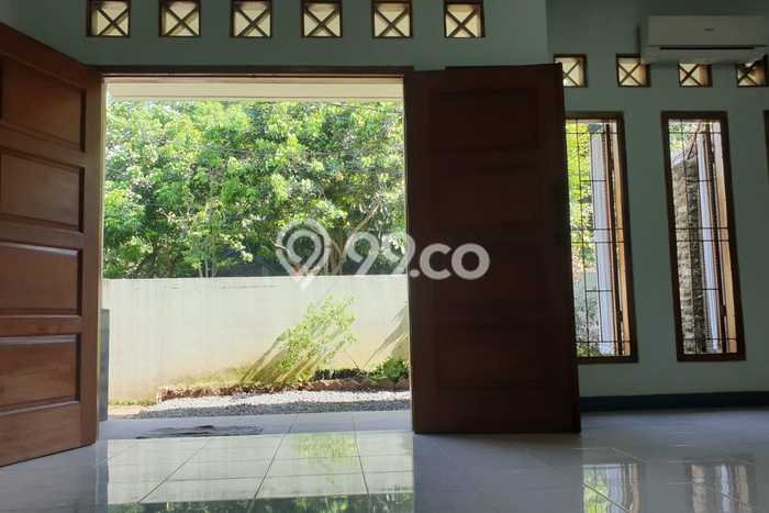 Rumah Minimalis 4 KT di Serua Tangerang Unfurnished Rumah Minimalis 4 KT di Serua Tangerang Unfurnished