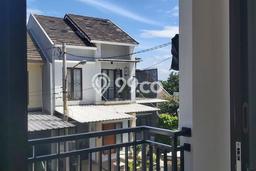 Dijual Hunian Rumah Terawat 4 Kamar di Serua, Tangerang Dijual Hunian Rumah Terawat 4 Kamar di Serua, Tangerang