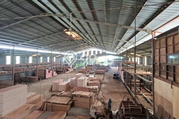 Lokasi Strategis! Dijual Komersial Bisnis di Cisauk, Tangerang Kondisi Baik Lokasi Strategis! Dijual Komersial Bisnis di Cisauk, Tangerang Kondisi Baik