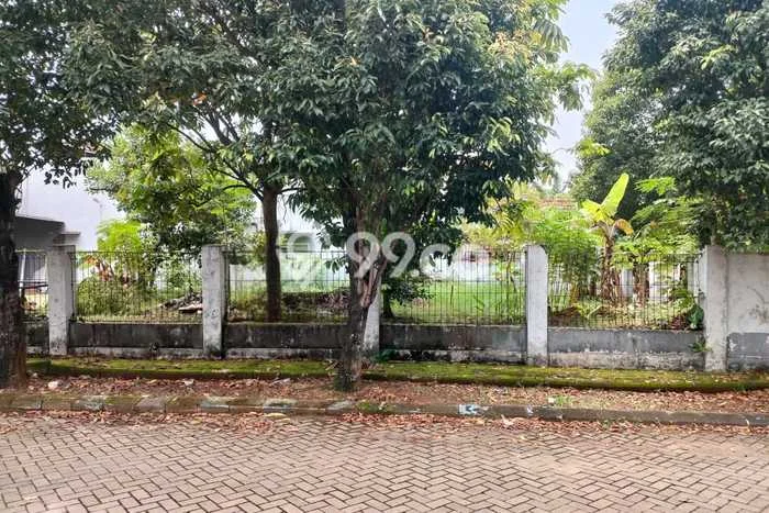Lahan Kosong Dijual di Tangerang Selatan dengan Area 352m2 Lahan Kosong Dijual di Tangerang Selatan dengan Area 352m2