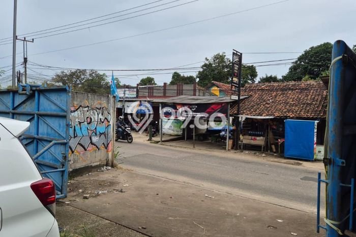 Unit Gudang Dijual di Gunung Sindur Bogor Luas Bangunan 200m2 Unit Gudang Dijual di Gunung Sindur Bogor Luas Bangunan 200m2