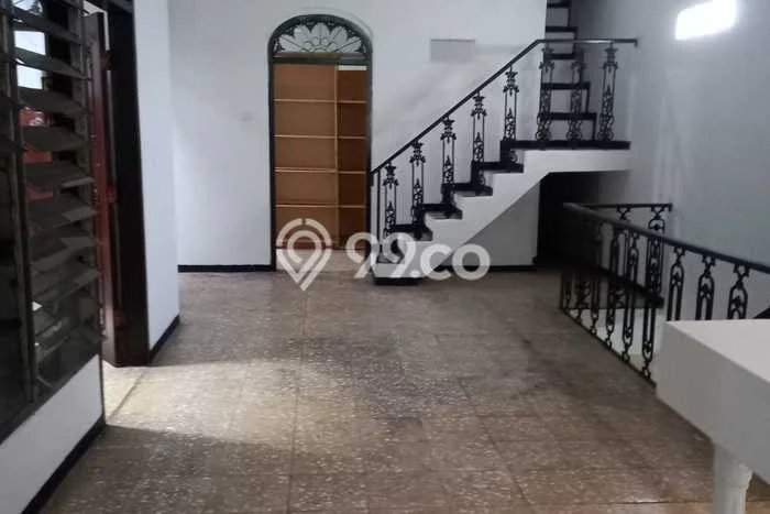 Disewakan Hunian Konsep Minimalis di Senen Jakarta Pusat dengan 4 KT Disewakan Hunian Konsep Minimalis di Senen Jakarta Pusat dengan 4 KT